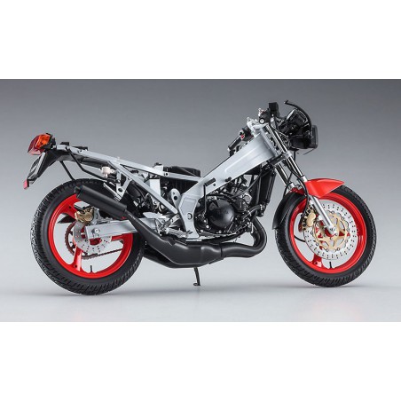 Maquette de moto en plastique Yamaha TZR250 (1KT) 1/12 Maquette de moto en plastique Yamaha TZR250 (1KT) 1/12