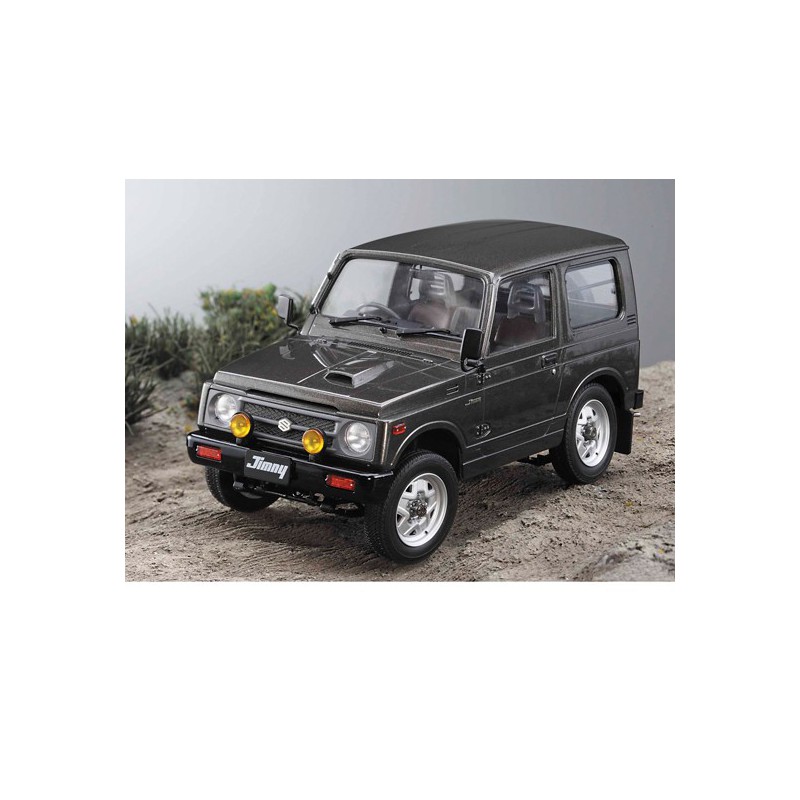 Maquette de voiture en plastique SUZUKI JIMMY 1/24 Maquette de voiture en plastique SUZUKI JIMMY 1/24