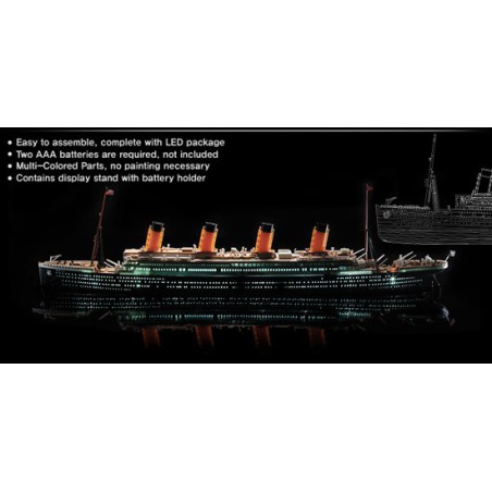 Maquette de Bateau en plastique R.M.S. TITANIC + Leds 1/700 Maquette de Bateau en plastique R.M.S. TITANIC + Leds 1/700