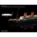 Maquette de Bateau en plastique R.M.S. TITANIC + Leds 1/700 Maquette de Bateau en plastique R.M.S. TITANIC + Leds 1/700