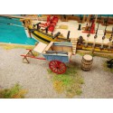 Accastillage de bateau CHARRETTE ET TONNEAU XVIII siècle éch. 1/72 Accastillage de bateau CHARRETTE ET TONNEAU XVIII siècle éch. 1/72