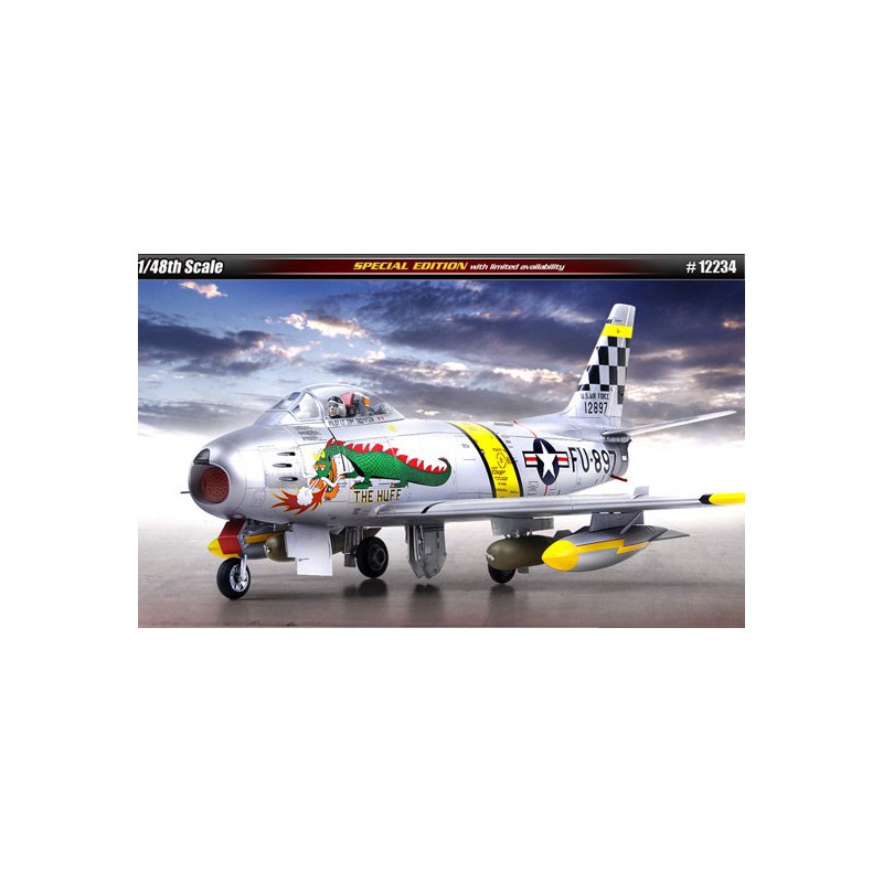 Maquette d'avion en plastique F-86F SABRE The Huff 1/48