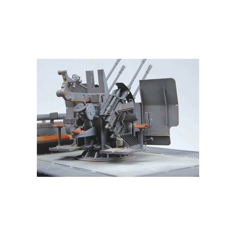 Maquette de Char en plastique 2CM FLAKVIERLING 38