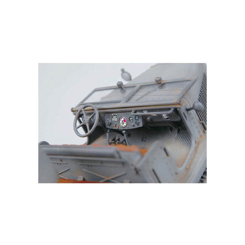 Maquette de Char en plastique 2CM FLAKVIERLING 38