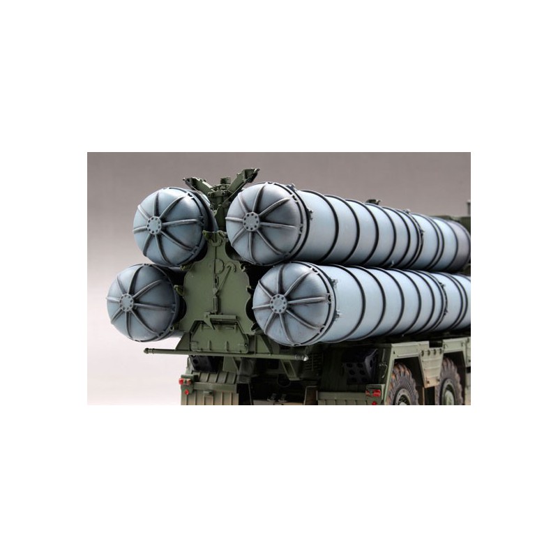 Maquette de camion en plastique 48N6E OF 5P85S TEL S-300 PMU