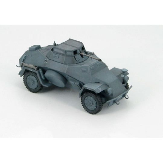 Char miniature Die Cast au 1/48 SdKfz 222. 1/48